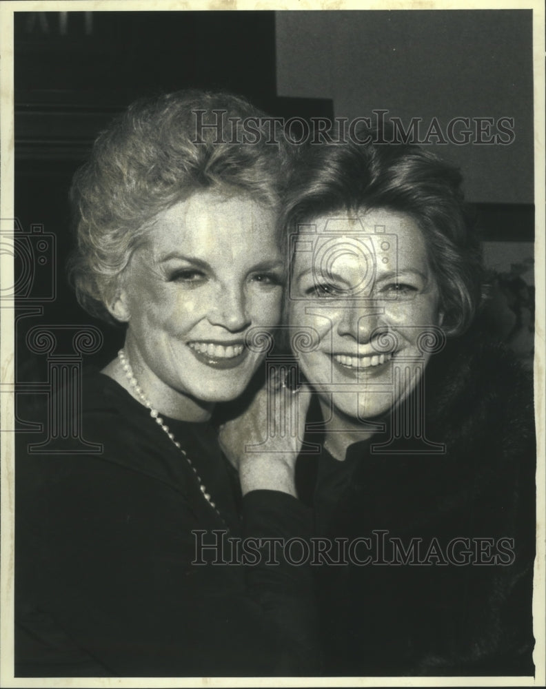 1980 Press Photo Singers Helen O&#39;Connell and Rosemary Clooney- Historic Images