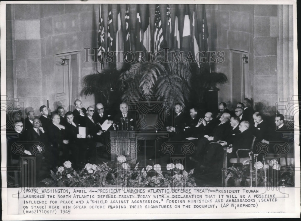 1949 Press Photo President Truman Launches North Atlantic Defense Treaty- Historic Images