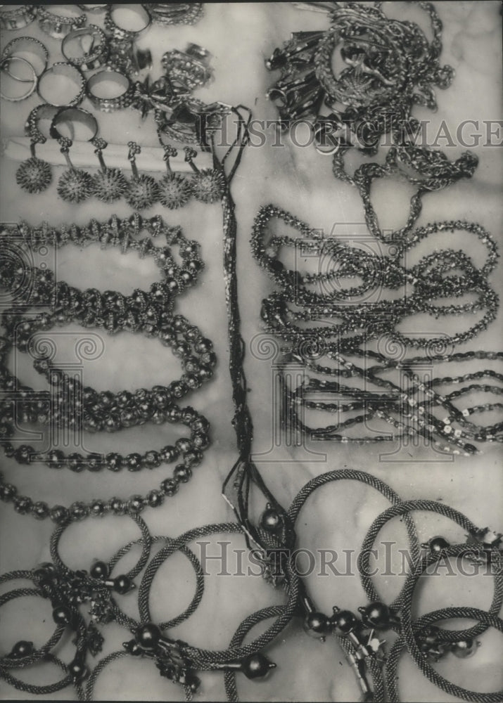 1959 Press Photo Filigree Work Produced by Local Craftsmen in Ghana - mjb26983