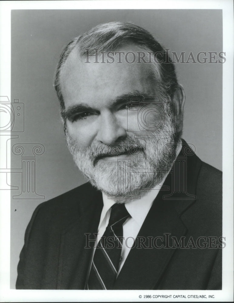 1986 Press Photo Ray Gandolf, Host and Writer for &quot;Our World&quot; News Program- Historic Images