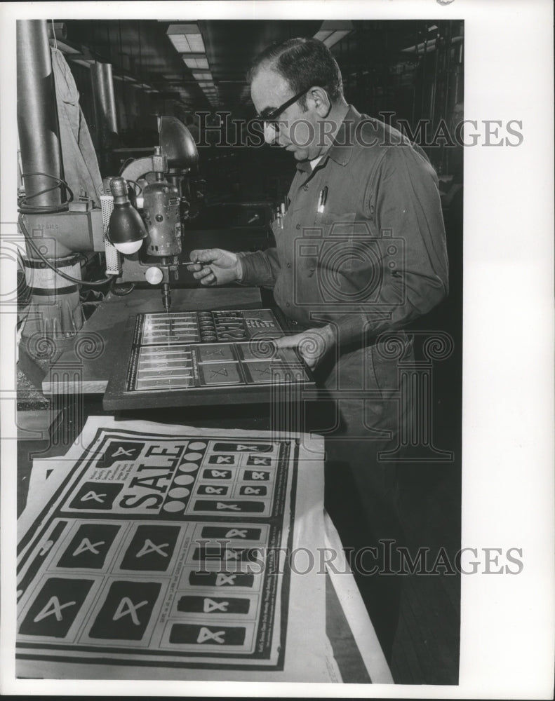 1969 Press Photo Milwaukee Journal Departments Stereotype - mjb28030