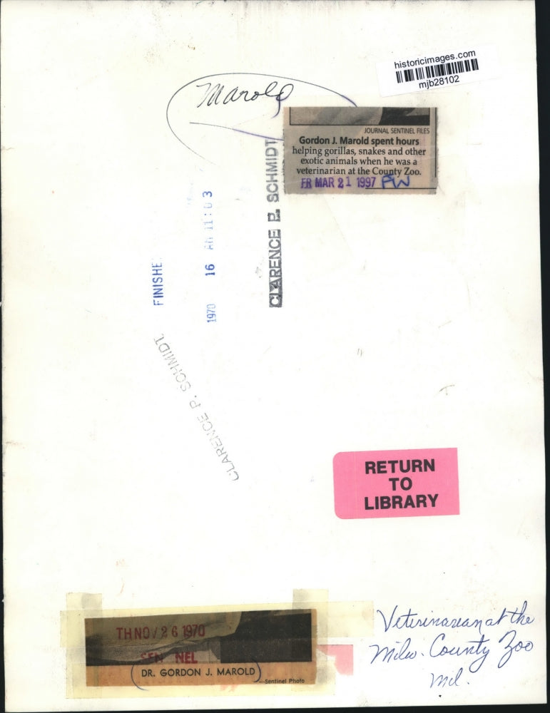 1970 Press Photo Doctor Gordon J. Marold, Milwaukee County Zoo Veterinarian