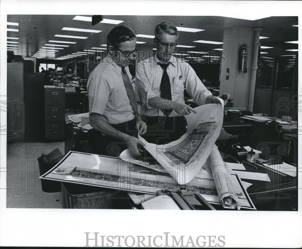 1972 Press Photo The Milwaukee Journal News, Home Section Deparartment