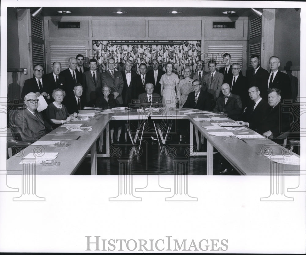 1960 Press Photo Milwaukee Journal Board of Directors, Milwaukee, Wisconsin- Historic Images