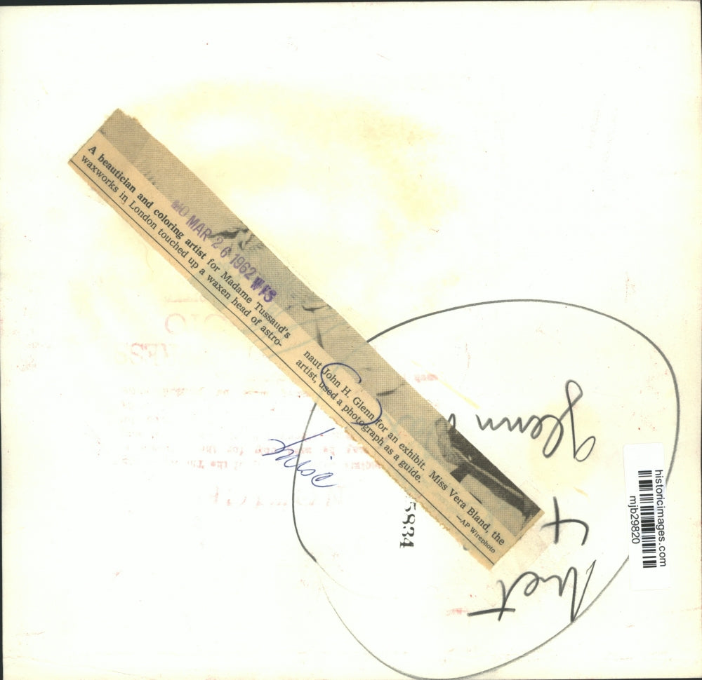 1962 Press Photo Vera Bland, touching up waxwork of astronaut John Glenn, London