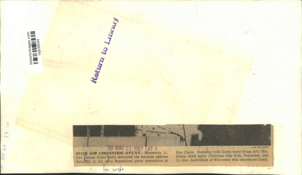 1967 Press Photo Governor James Goetz delivers keynote address at convention