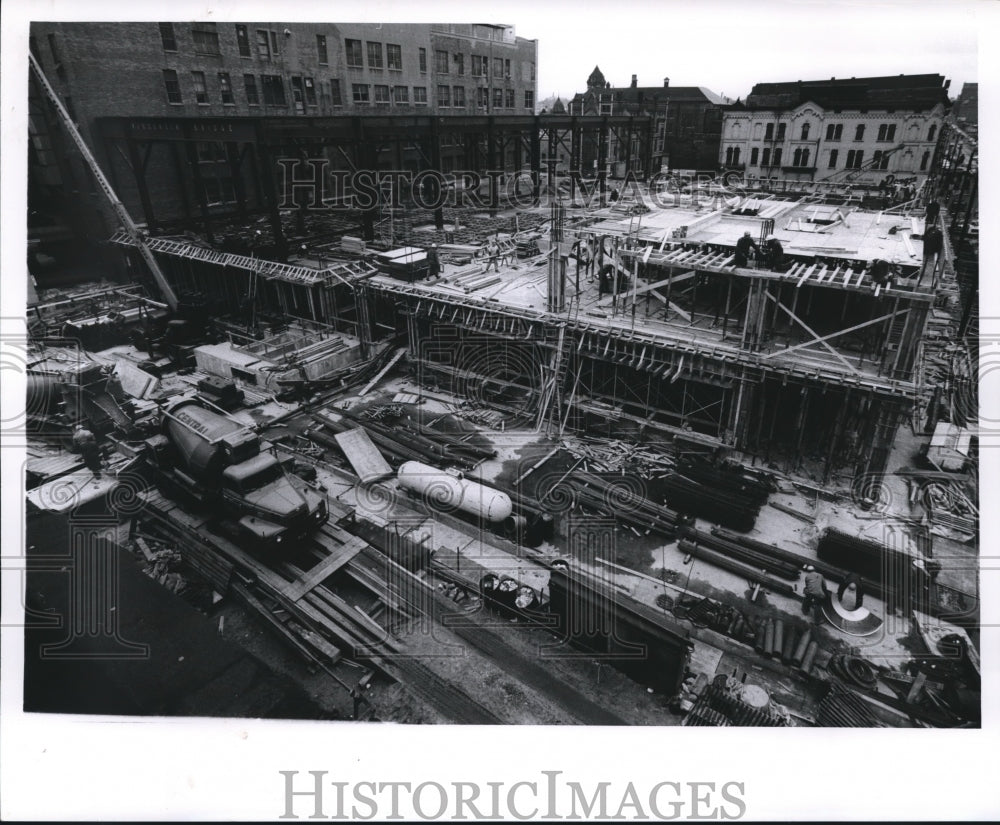 1961 Press Photo Milwaukee Journal building construction, Milwaukee, Wisconsin