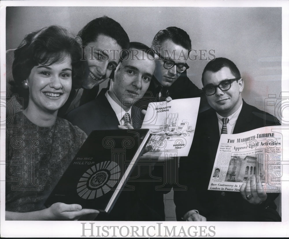 1962 Press Photo Student Editors at Marquette University hold their publications
