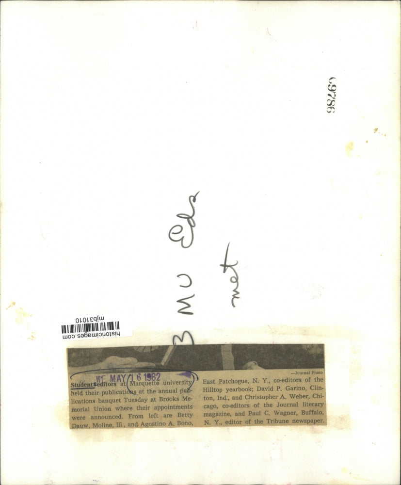 1962 Press Photo Student Editors at Marquette University hold their publications