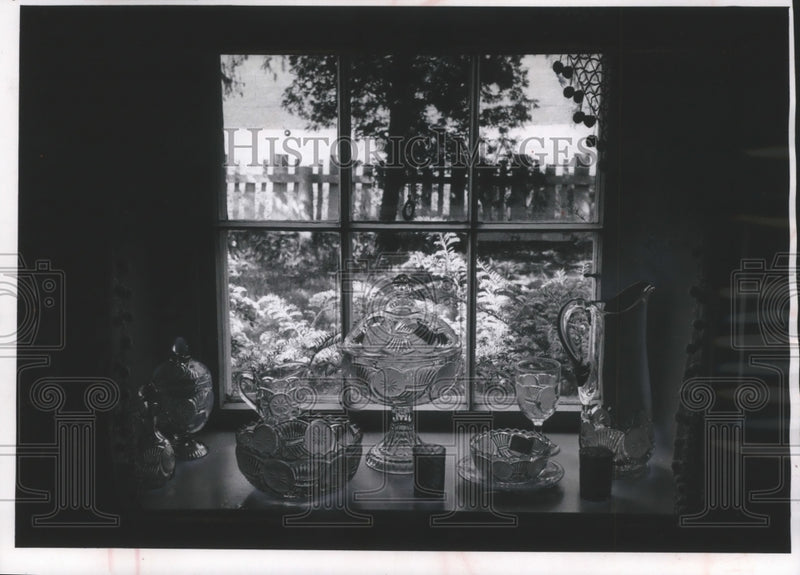 Load image into Gallery viewer, 1966 Press Photo Dining room filled with old pressed glass in Menomonee Falls
