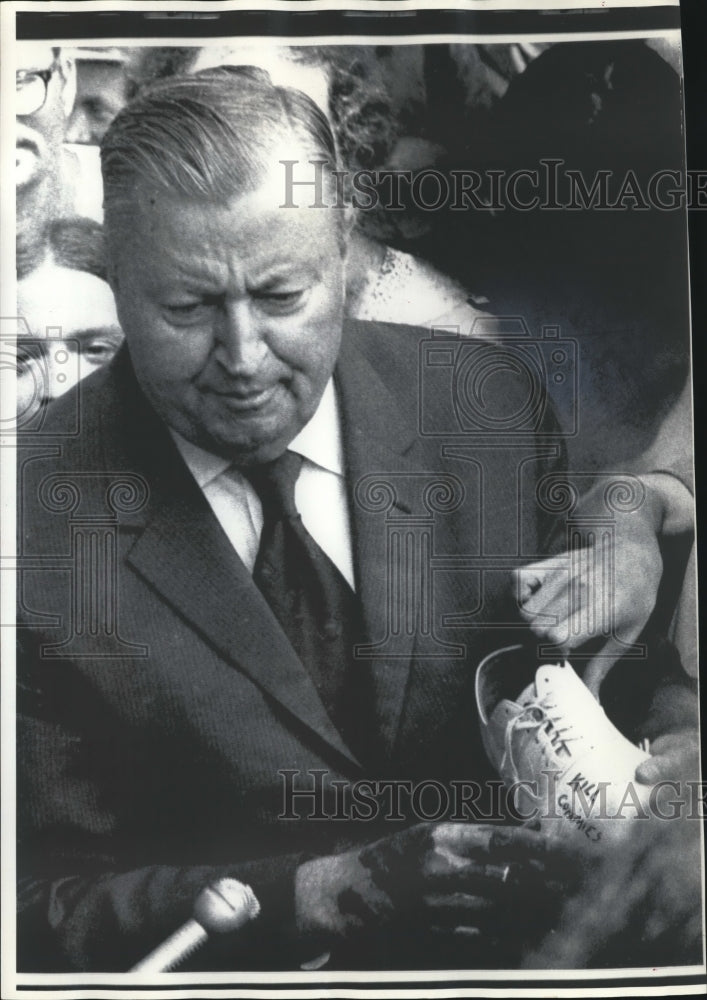 1972 Press Photo Fundamentalist Preacher Carl McIntire at Miami Beach Park- Historic Images