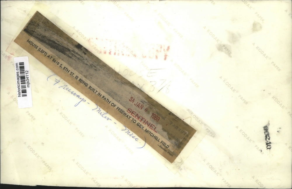 1968 Press Photo House being built in the path of freeway, Milwaukee, Wisconsin