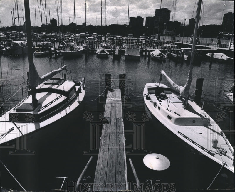 Load image into Gallery viewer, 1970 Press Photo Sail and Power Boats at Anchor Near Milwaukee Yacht Club
