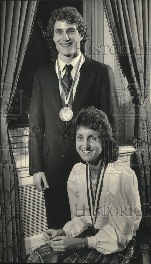 1986 Press Photo Tim Hacker and Cathy Branta Easker received awards, Wisconsin- Historic Images