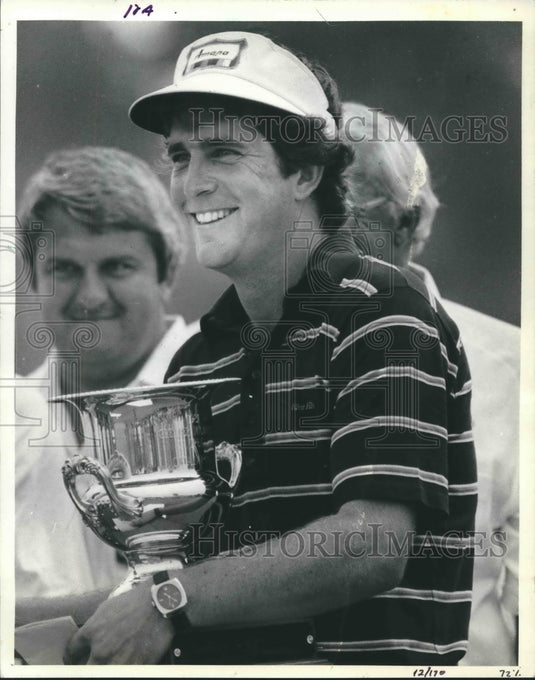 1982 Press Photo Golfer Jay Haas with Trophy - mjb36826- Historic Images