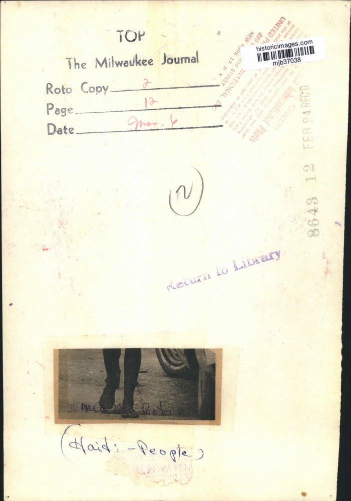 1966 Press Photo Haitian Woman - mjb37038