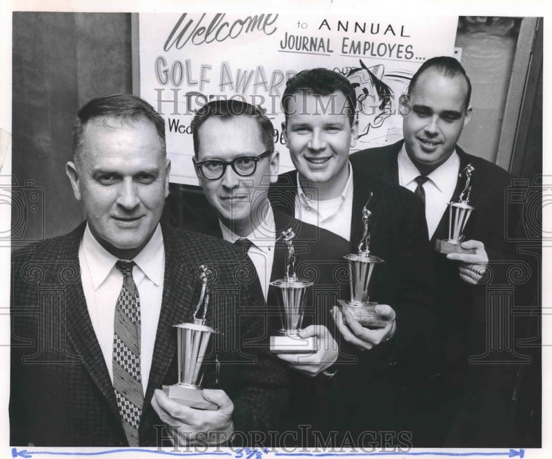 Load image into Gallery viewer, 1962 Press Photo The Journal Sentinel Golf Award winners, Turner Hall
