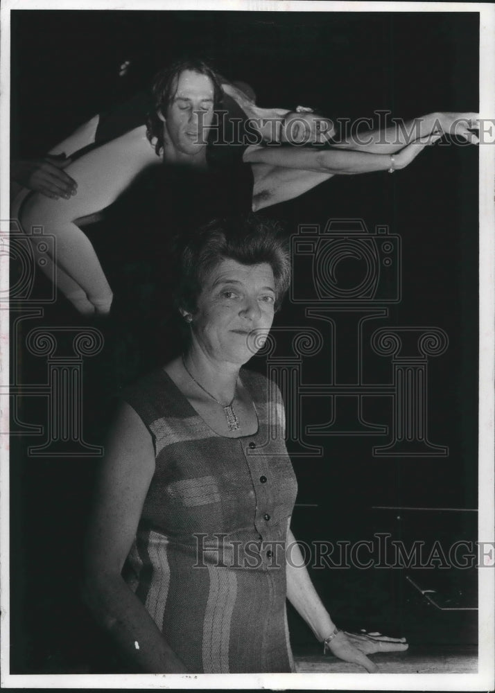 1973 Press Photo Baroness Batsheva de Rothschild, Israeli dance company