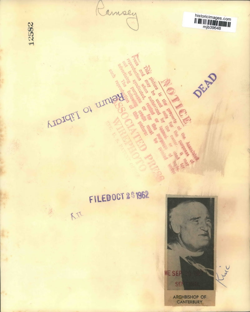 1961 Press Photo Archbishop of Canterbury, Michael Ramsey, Set to Visit the U.S.