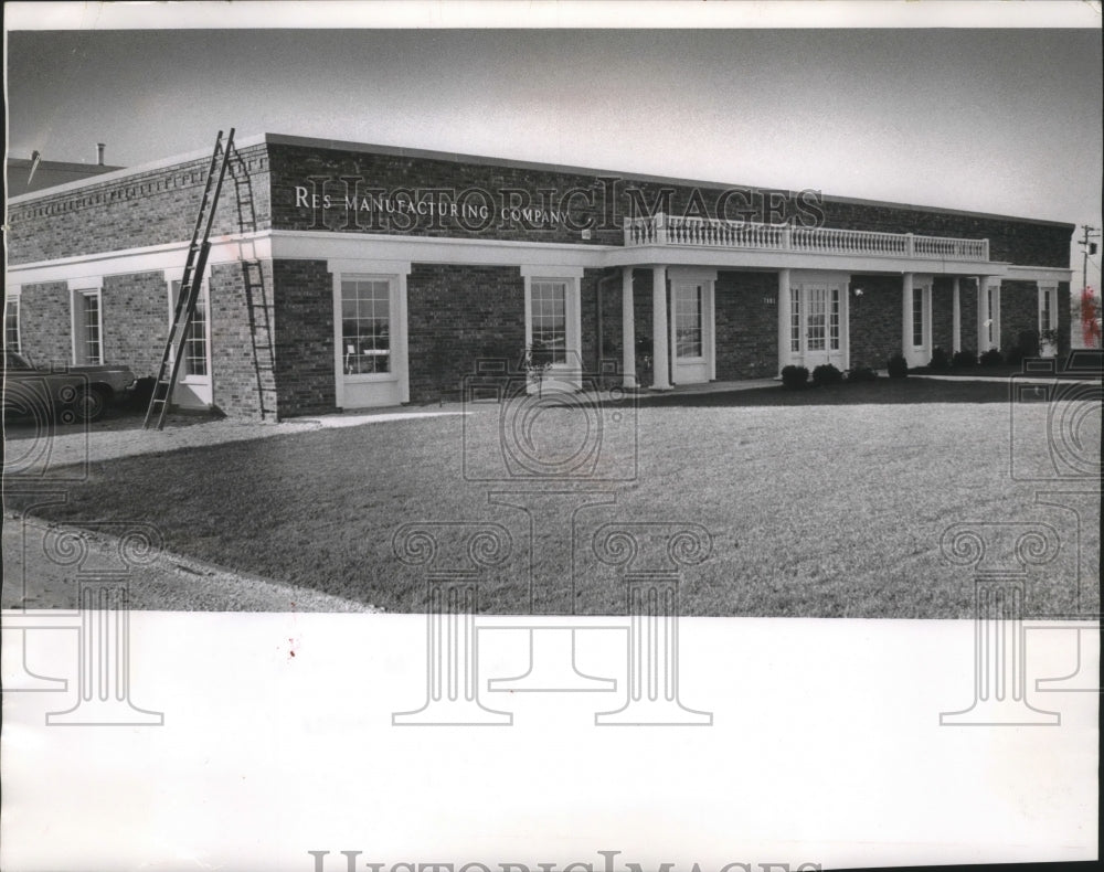 1967 Press Photo Res Manufacturing sports a red brick colonial style front