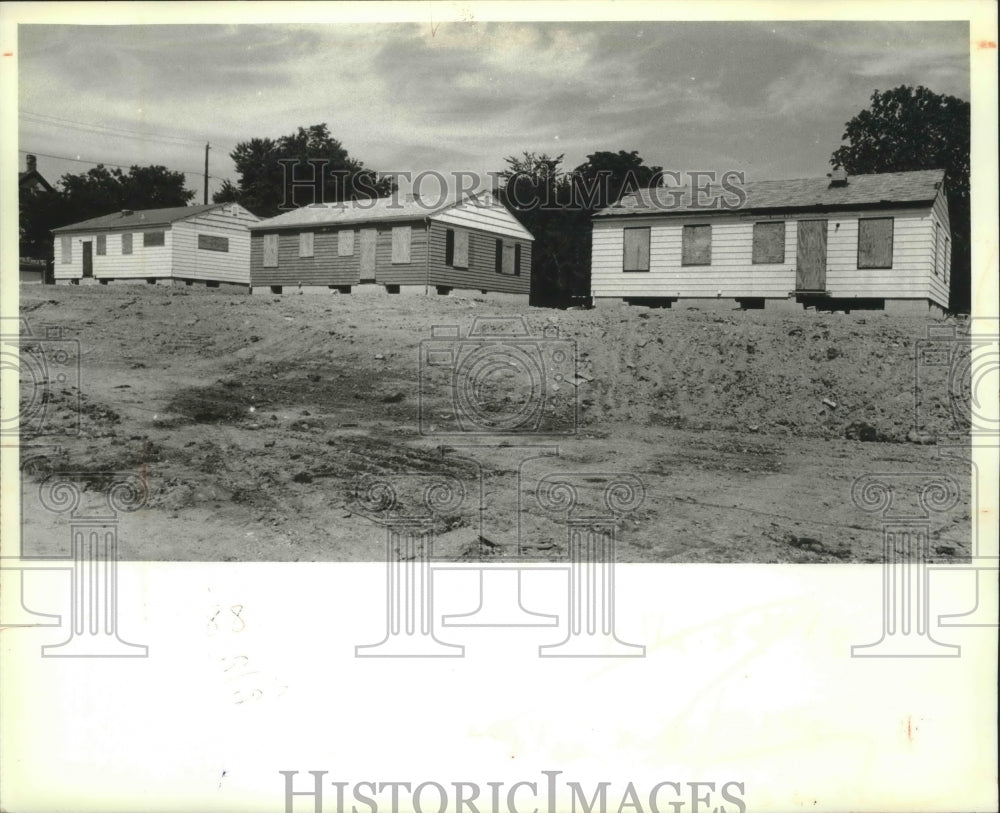 1981 Press Photo Plans for Merrill Park has six houses for public to bid on. - Historic Images