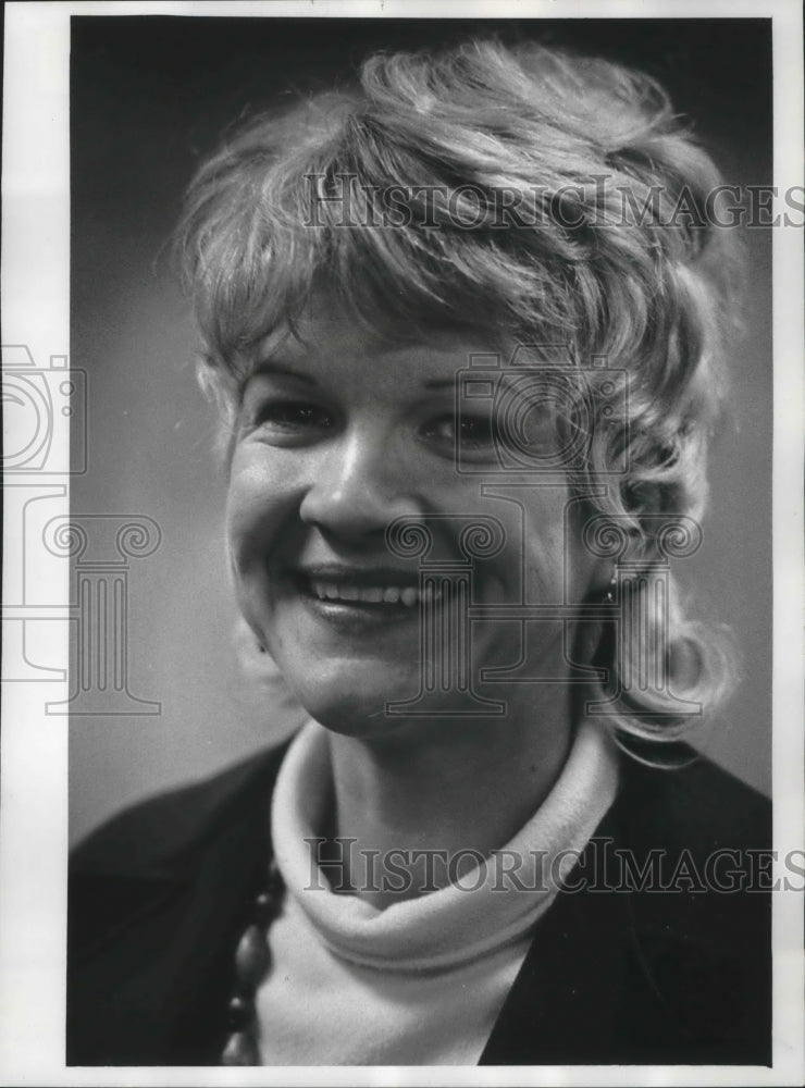 1975 Press Photo Edith Raether, consultant, councelor in psychodrama, Wisconsin.- Historic Images