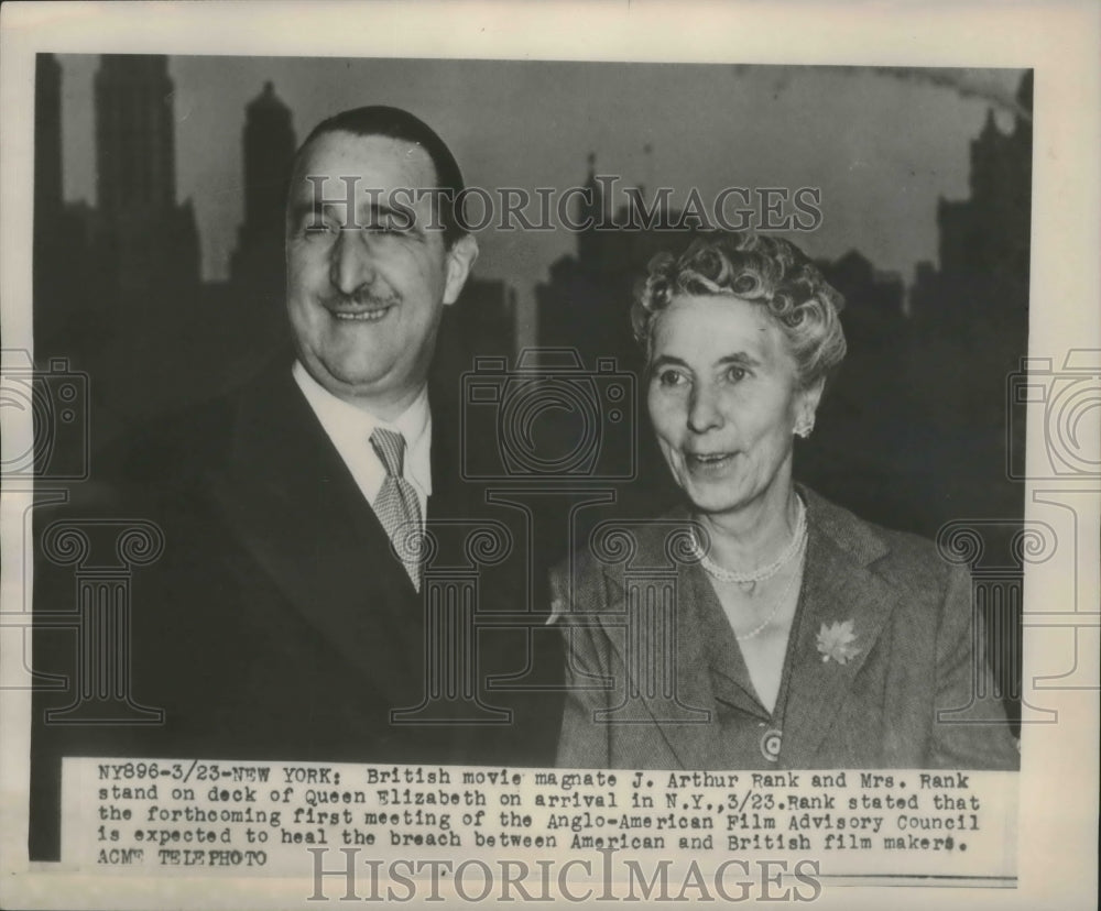 1949 Press Photo Movie magnate J. Arthur Rank &amp; wife on deck of Queen Elizabeth- Historic Images