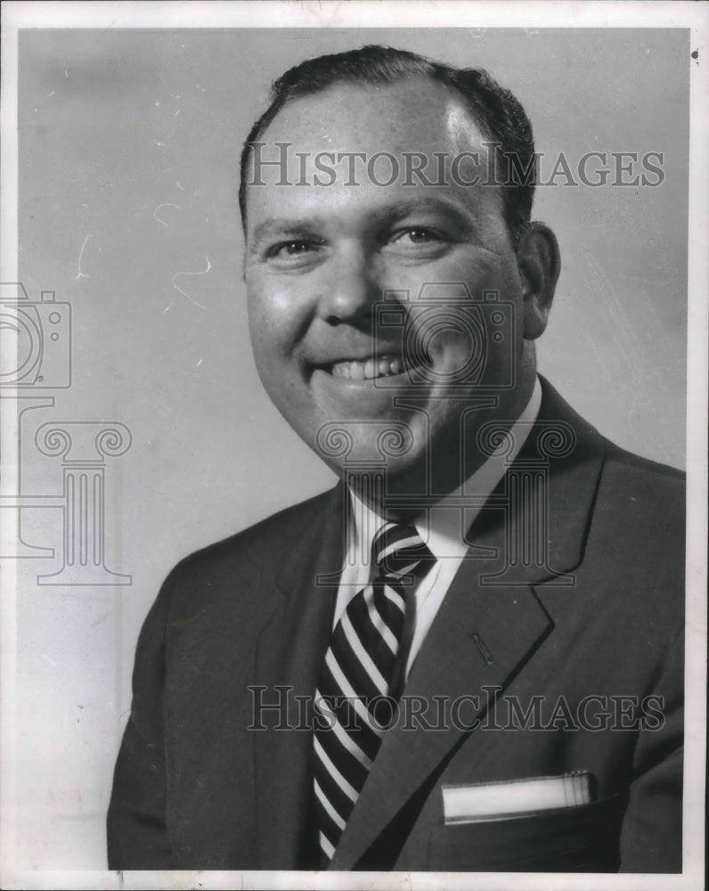 1957 Press Photo Television Announcer Bill Reynolds - mjb43706
