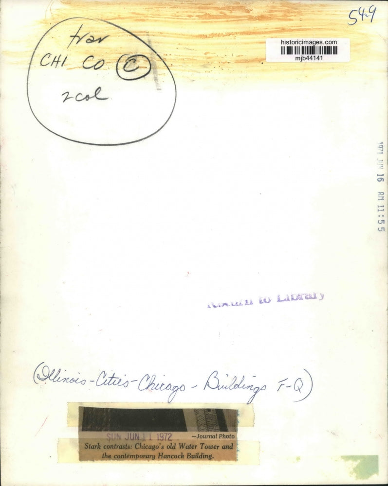 1972 Press Photo Old water tower & the Hancock Building in Chicago, Illinois