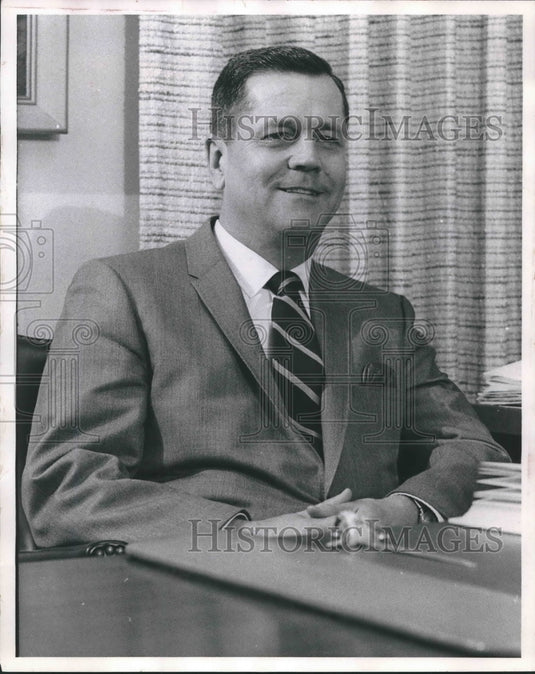 1969 Press Photo Rev. Hoover Grimsby, Ascension Lutheran Church- Historic Images