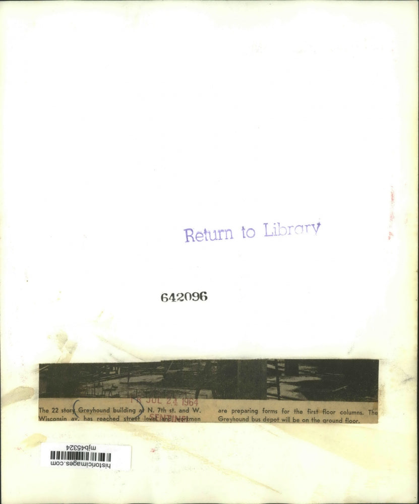 1964 Press Photo Greyhound building Milwaukee, Wisconsin, going up. - mjb45324