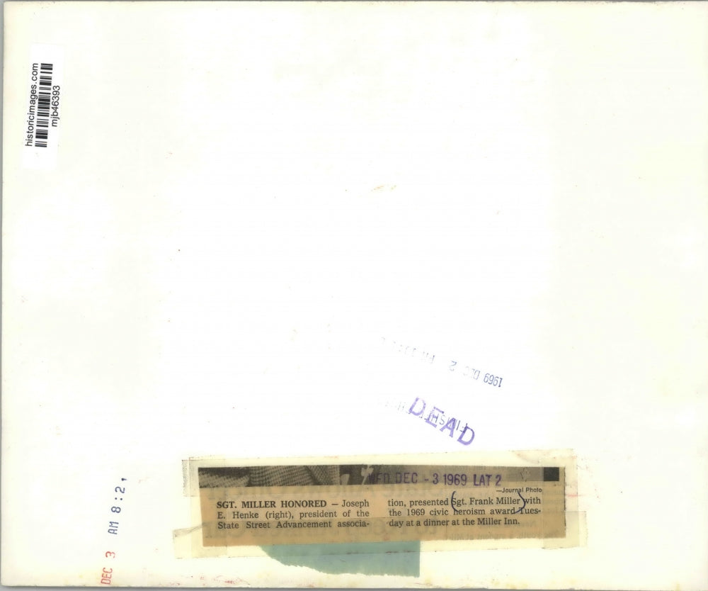 1969 Press Photo Sergeant Frank Miller being presented the heroism award.