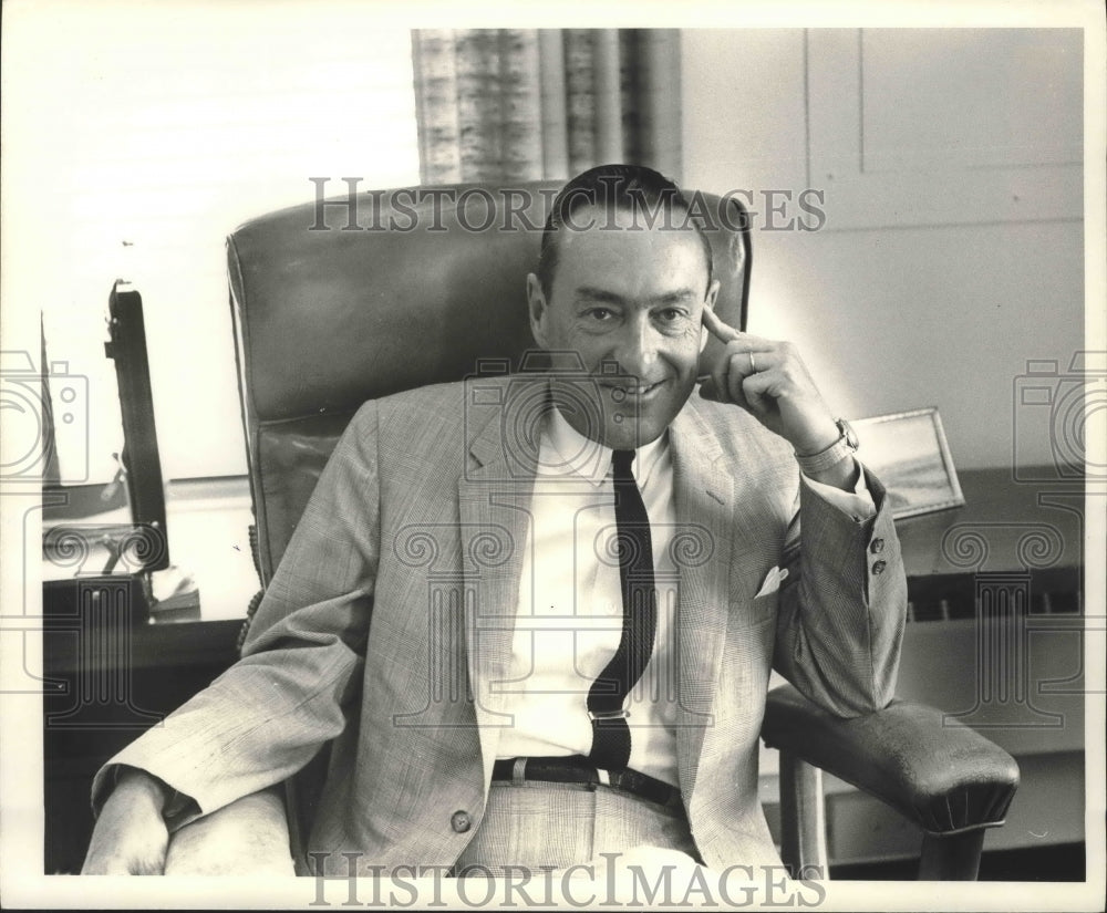 1967 Press Photo William Miller at his law firm. - mjb46395- Historic Images