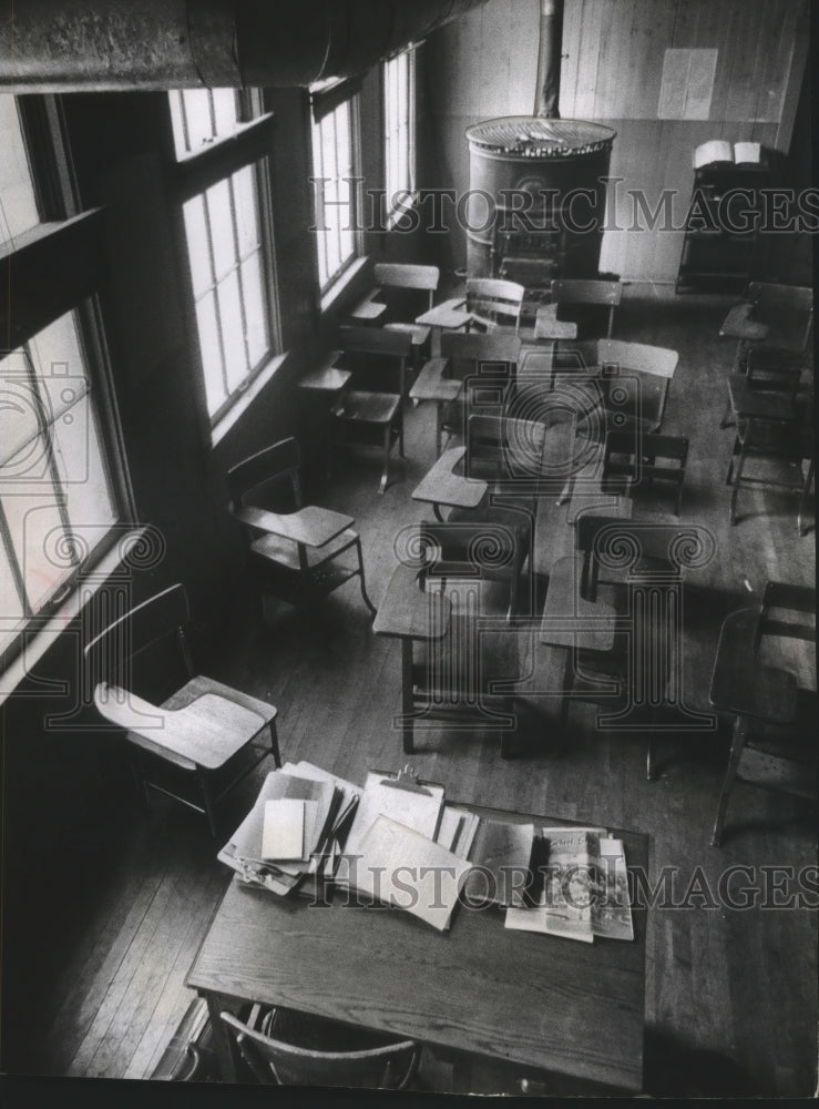 1956 Press Photo Barracks as classroom at Milwaukee Trade and Technical H.S.