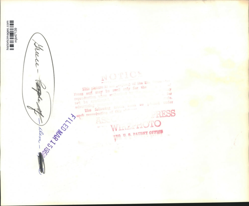 1956 Press Photo Police trying to control rioters in Athens - mjb47139