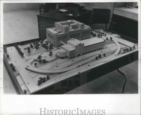 1967 Press Photo Model of Courthouse exterior Annex, Milwaukee. - mjb47378