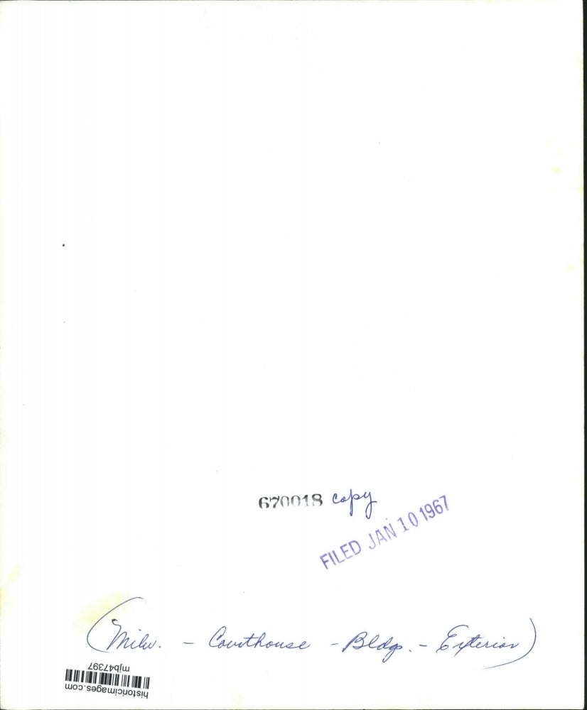 1967 Press Photo The Exterior of the Milwaukee Courthouse - mjb47397