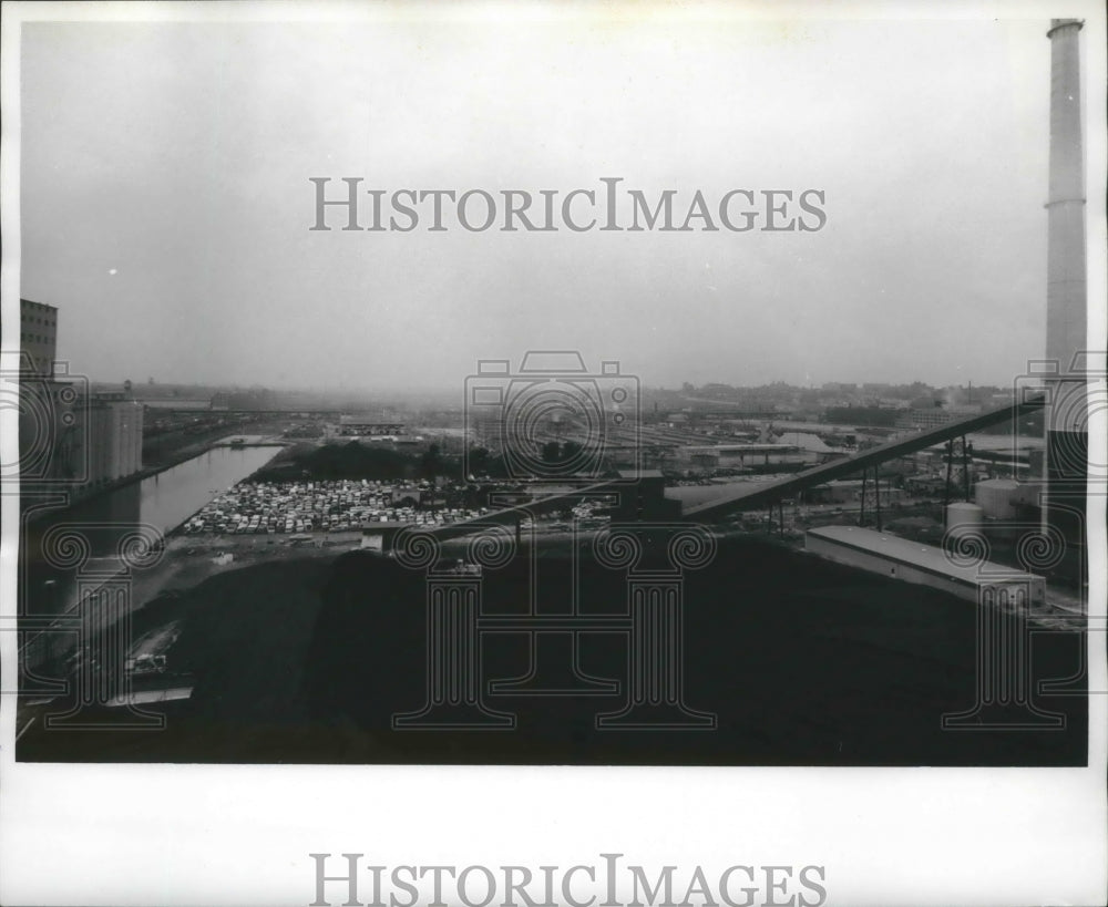 1969 Press Photo A view from a Milwaukee bridge, Milwaukee - mjb47409- Historic Images