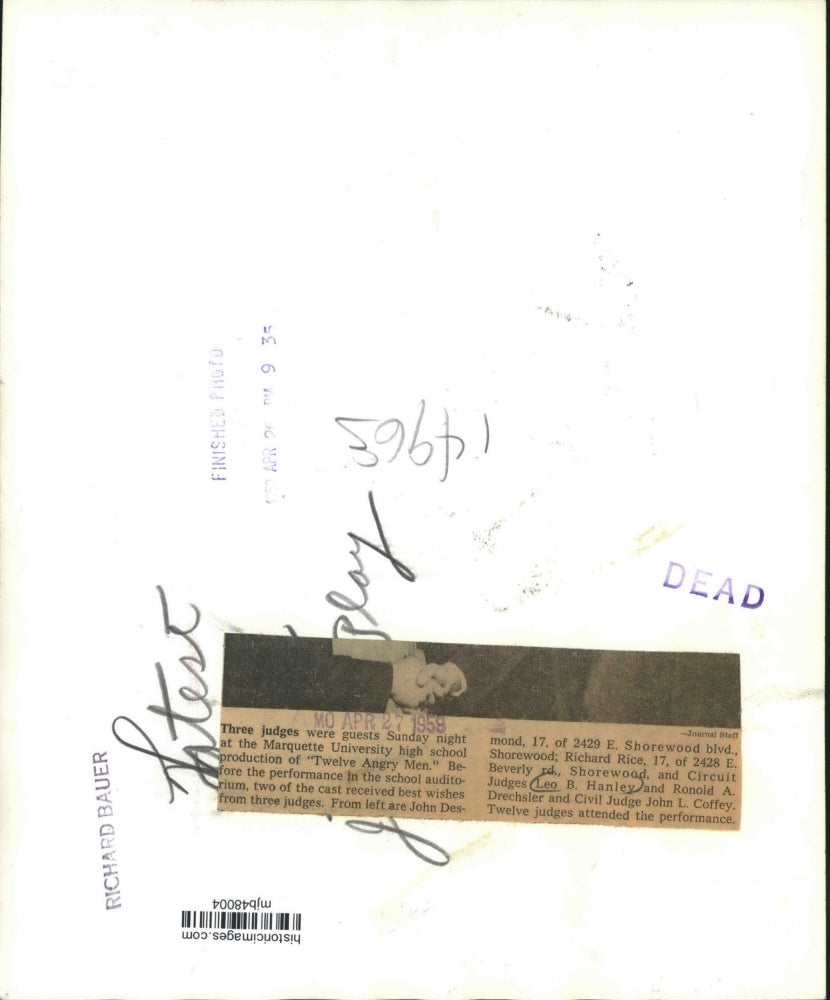 1958 Press Photo High school teens shake judges hands at Wisconsin play audition