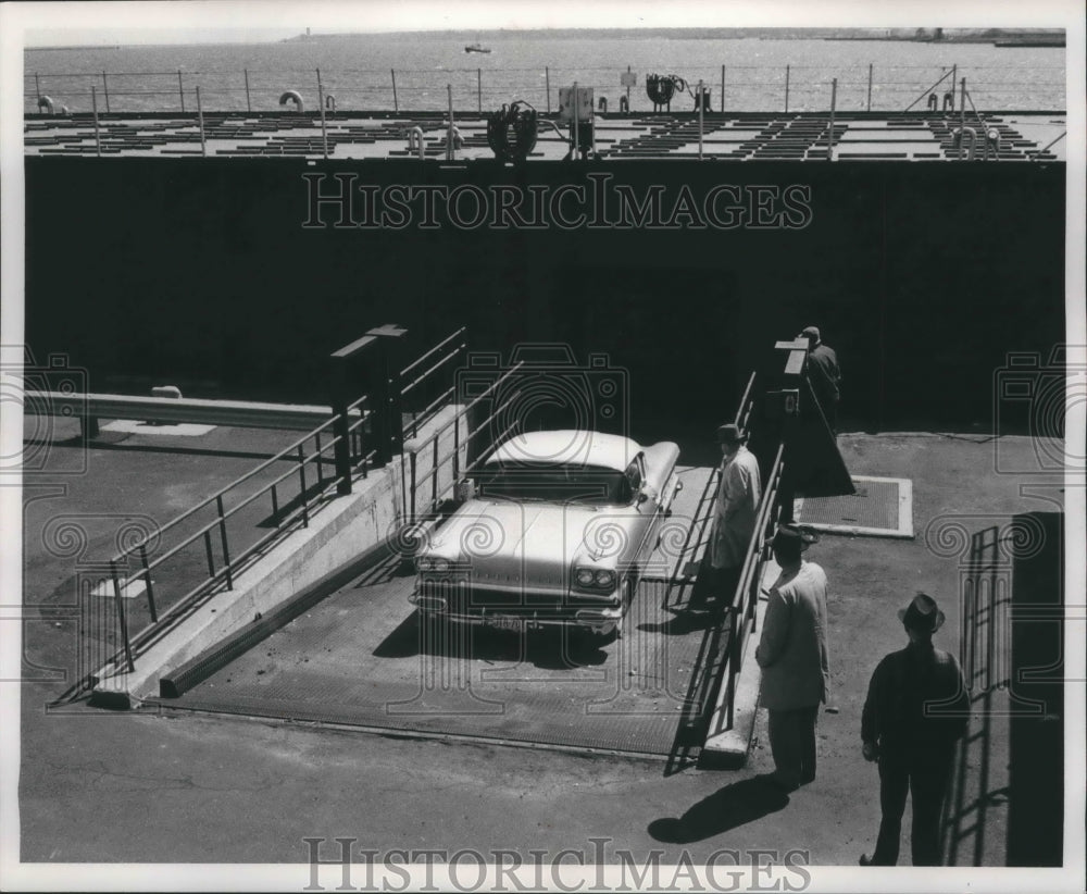 1960 Press Photo Car drives off deck on Passenger Pier, Milwaukee - mjb48995