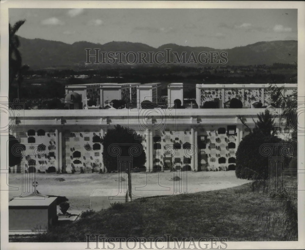 1953 Press Photo Cabinet-like cemetery in Guatemala City, Mexico - mjb49090- Historic Images