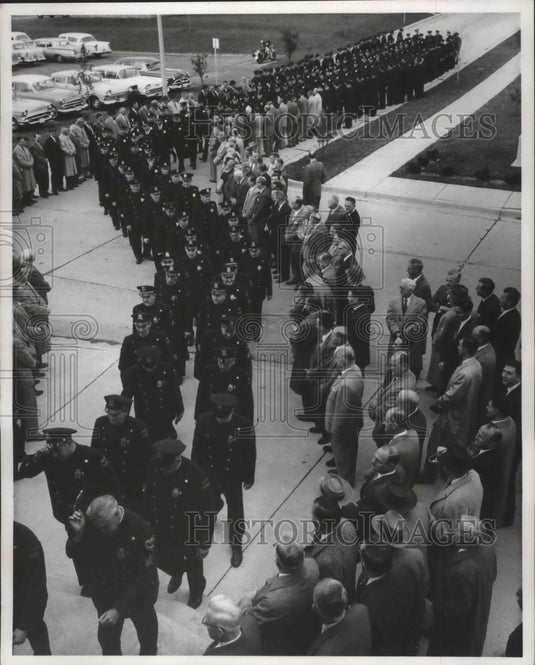 1958 Press Photo St. Jude League of Milwaukee Firemen & Police at Sunday Service