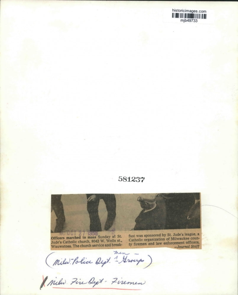 1958 Press Photo St. Jude League of Milwaukee Firemen & Police at Sunday Service