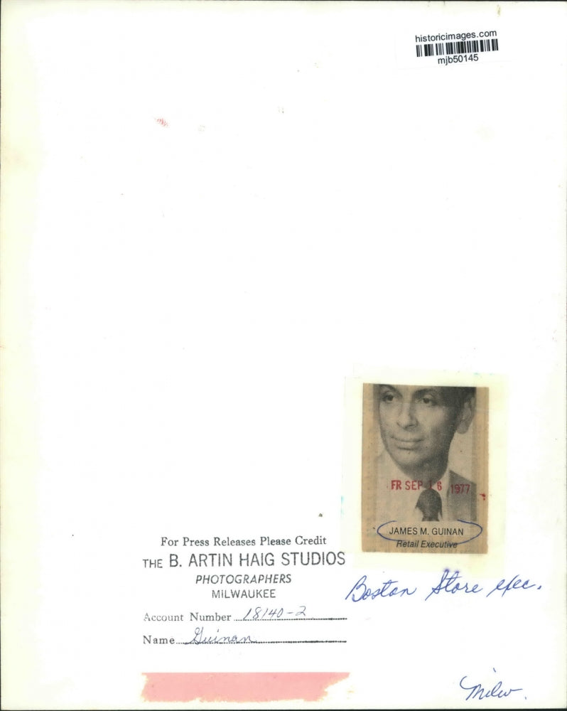 1977 Press Photo James M. Guinan, Retail Executive of Boston Store, Milwaukee