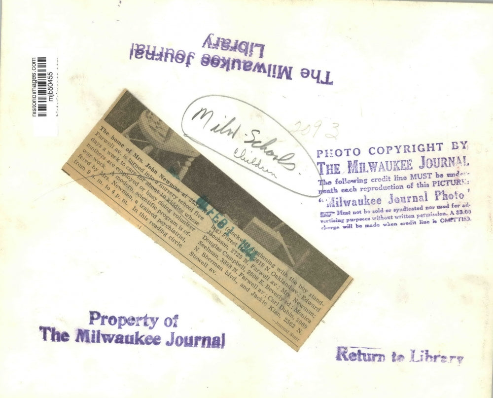 1944 Press Photo Nursery school at the home of Mrs. John Newman, Milwaukee, Wis.