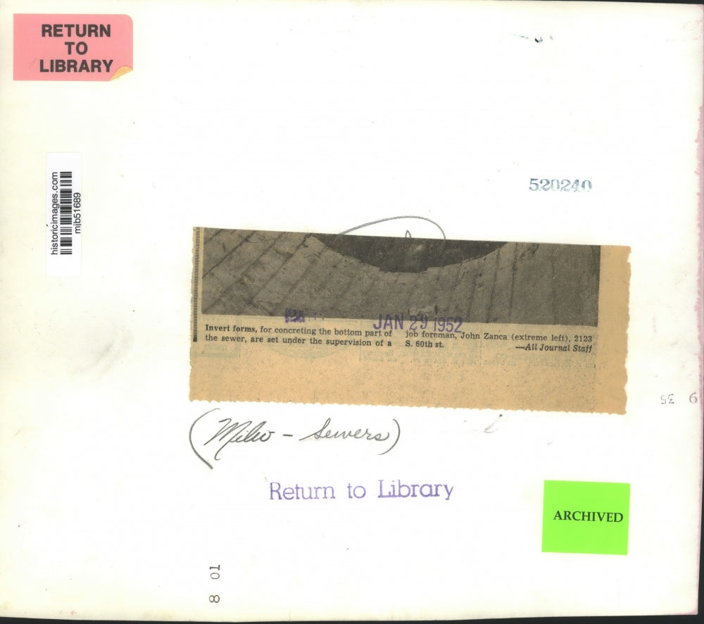 1952 Press Photo Cement forms for laying sewer in Milwaukee. Wisconsin.