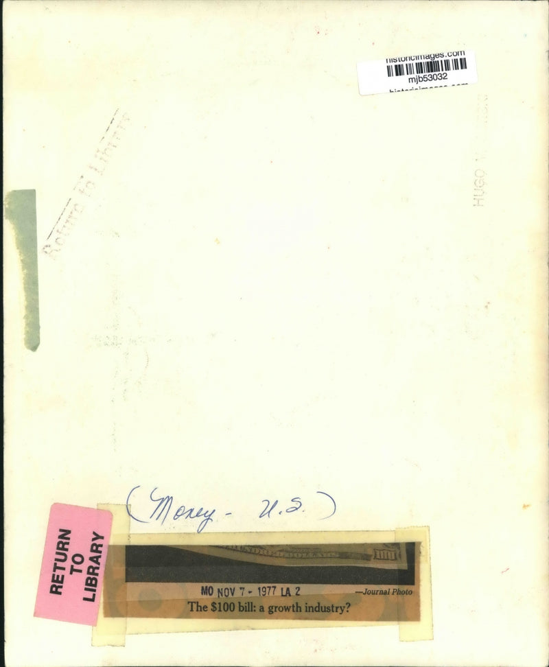 Load image into Gallery viewer, 1977 Press Photo The $100 bill: a growth industry? - mjb53032
