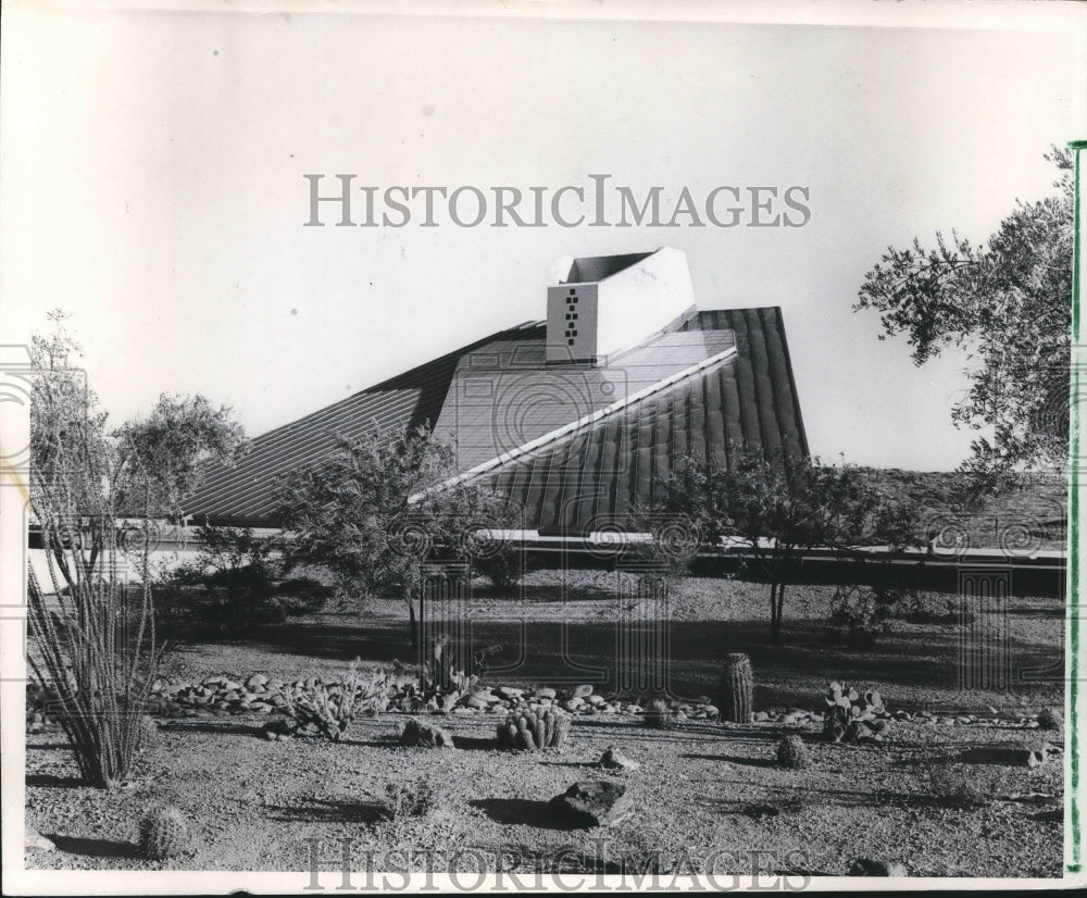 1981 Press Photo Exterior of Home Designed to Blend with the Desert- Historic Images