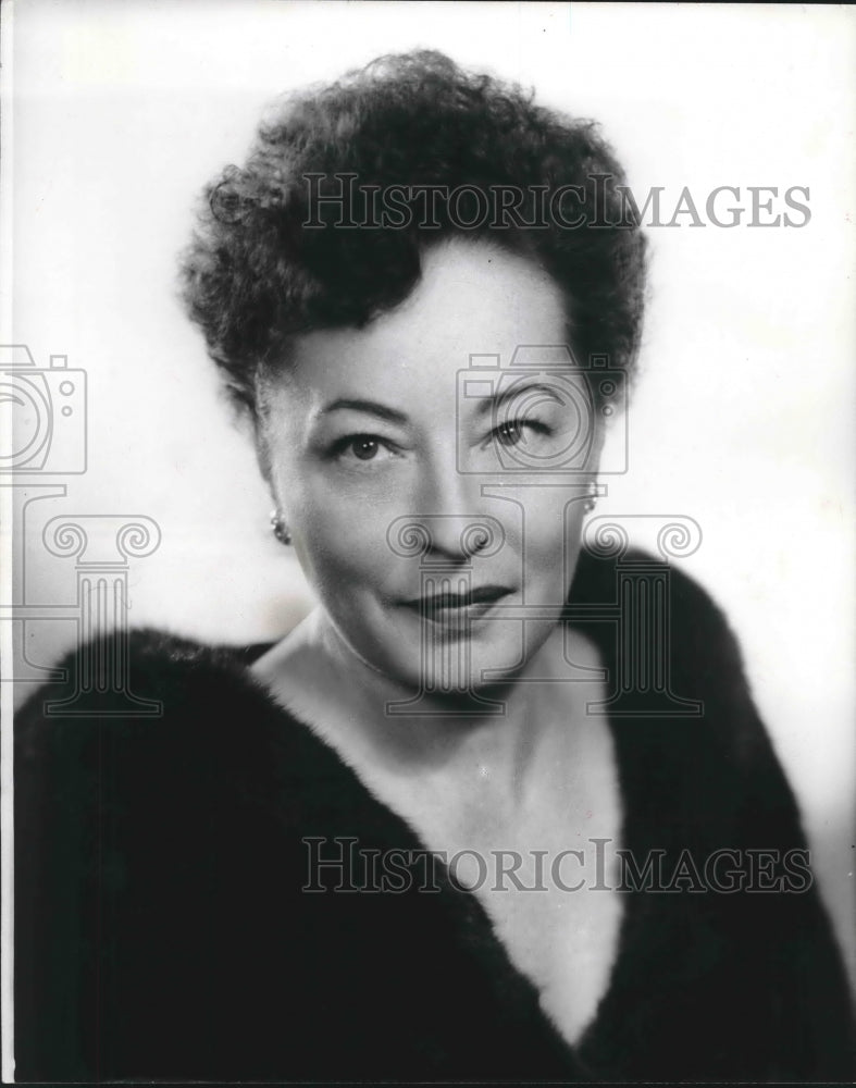 1963 Press Photo Dorothy Ratten "The Madwoman of Chaillat" - mjb54360