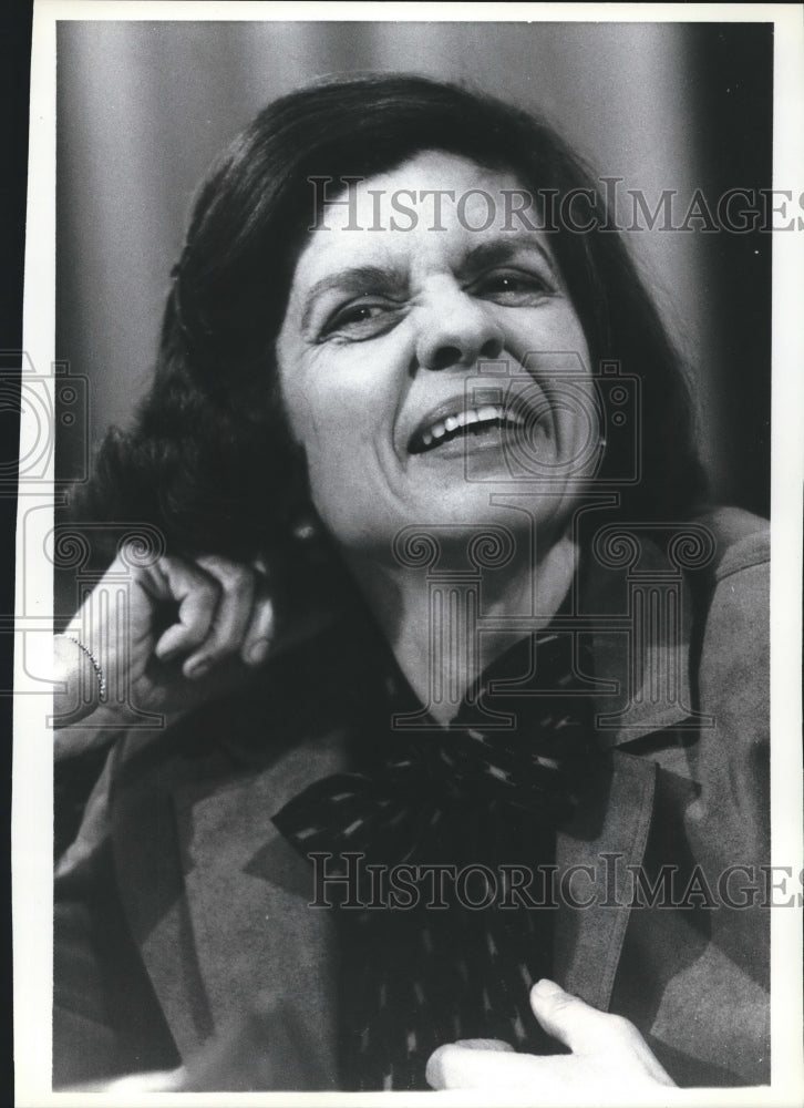 1982 Press Photo Alice Rivlin testifies to Senate Appropriations Committee - Historic Images